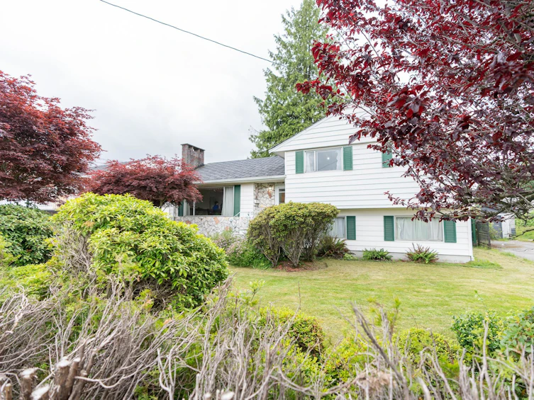 9775 132 Street, Surrey, BC, V3T 3S5 - 2