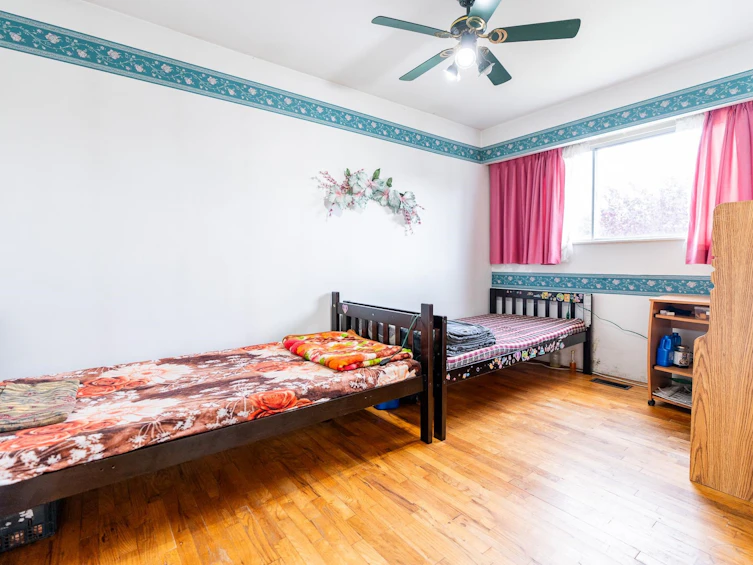 9775 132 Street, Surrey, BC, V3T 3S5 - 3