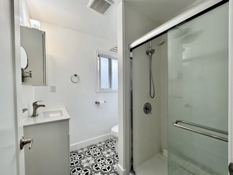 11591 Seaport Avenue, Richmond, BC, V7A 3E2 - 15