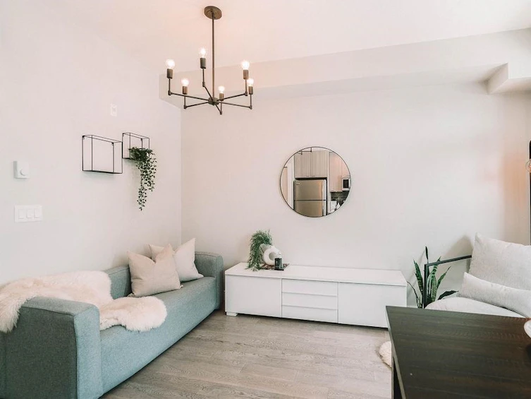 215-3080 Gladwin, Abbotsford, BC, V2T 0G3 - 3