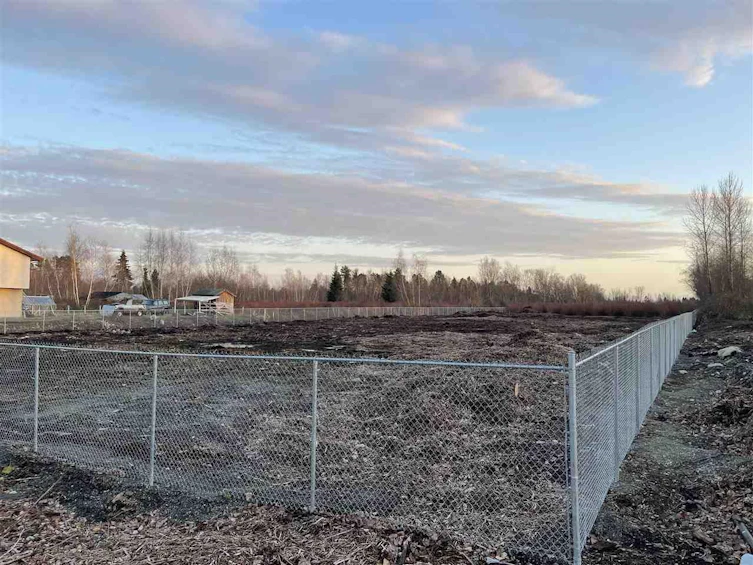 10220 Blundell Road, Richmond, BC, V6Y 1L1 - 3