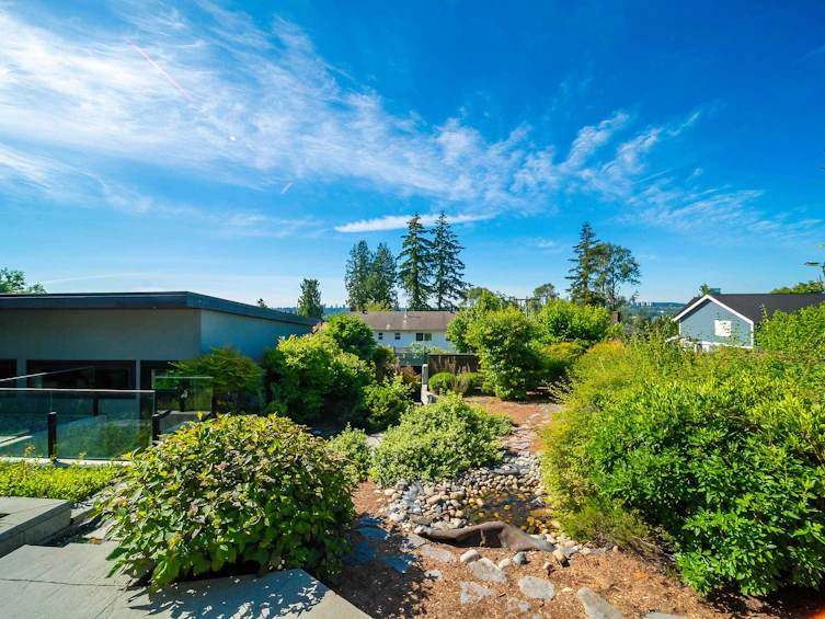 5970 Grant Street, Burnaby, BC, V5B 2K4 - 20
