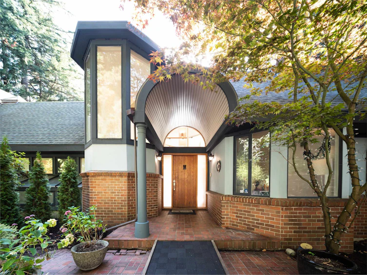 2122 Southwest Marine Drive, Vancouver, BC, V6P 6B5 - 3