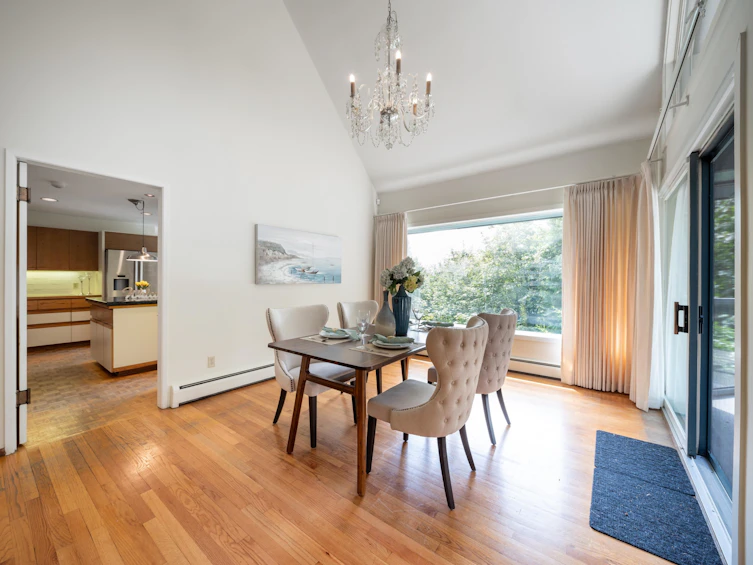 2122 Southwest Marine Drive, Vancouver, BC, V6P 6B5 - 7