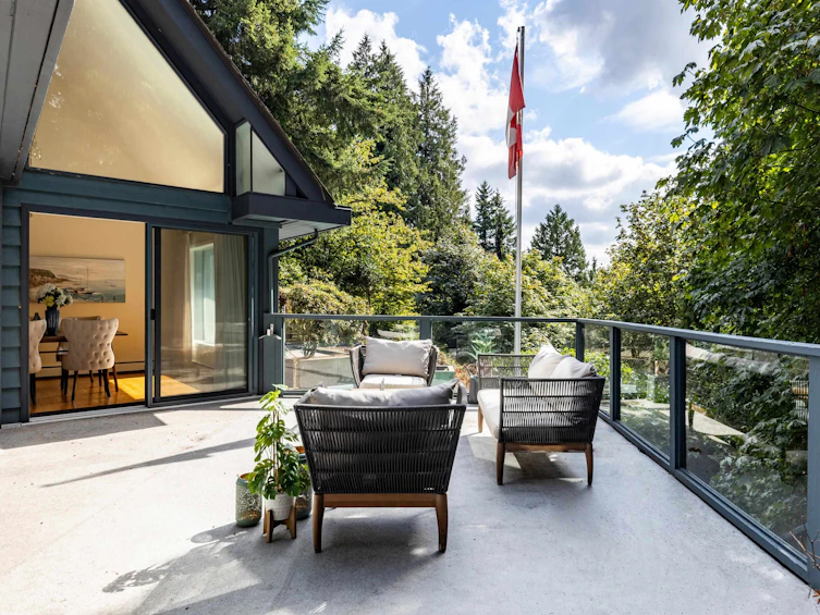 2122 Southwest Marine Drive, Vancouver, BC, V6P 6B5 - 36