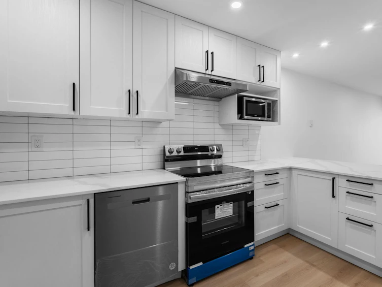 166 Springfield Drive, Langley, BC, V4W 3K8 - 9
