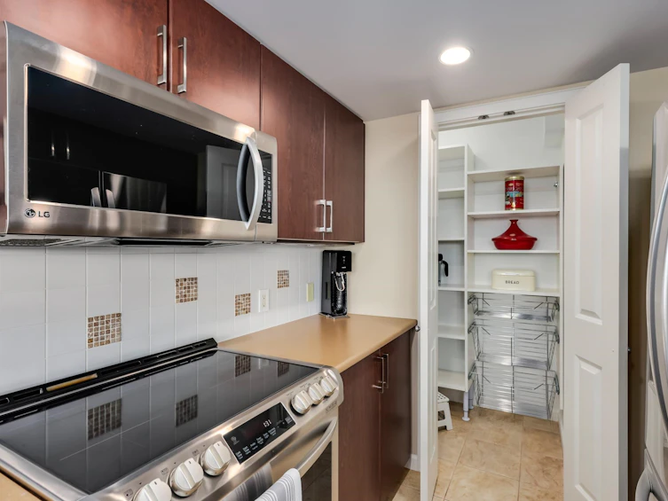 1305-290 Newport Drive, Port Moody, BC, V3H 5N2 - 11