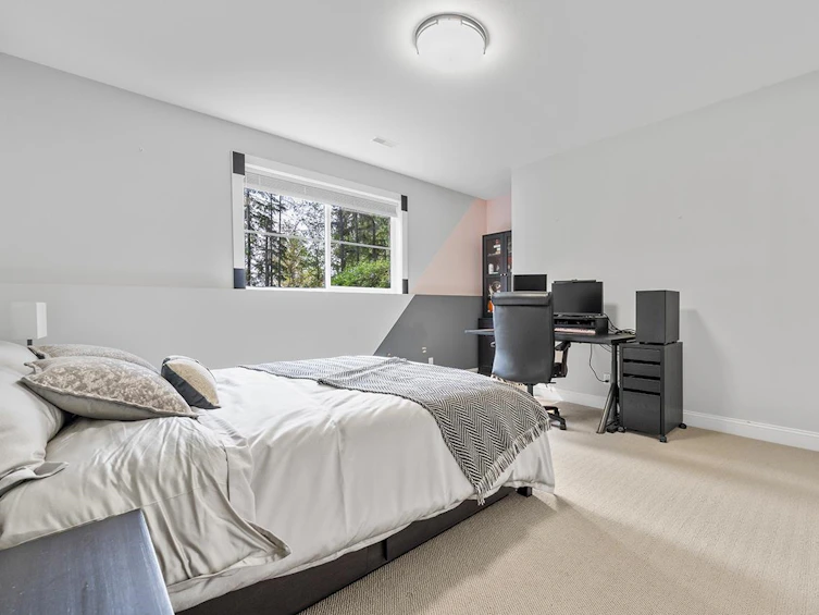 1052 Ravenswood Drive, Port Moody, BC, V3H 5M6 - 37