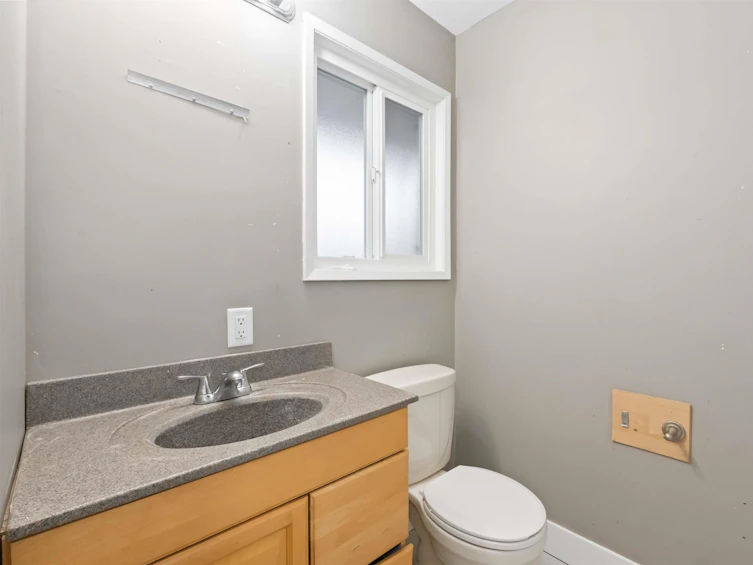 2652 Sunnyside Street, Abbotsford, BC, V2T 1Y4 - 17