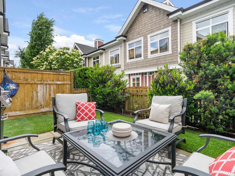 87-20738 84 Avenue, Langley, BC, V2Y 0J6