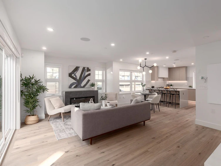 363 West 16th Avenue, Vancouver, BC, V5Y 1Z1 - 2