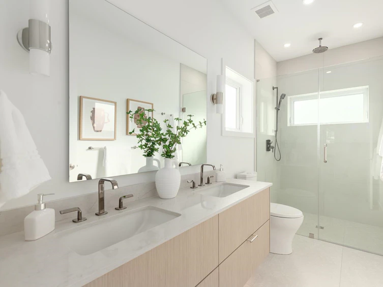 363 West 16th Avenue, Vancouver, BC, V5Y 1Z1 - 16