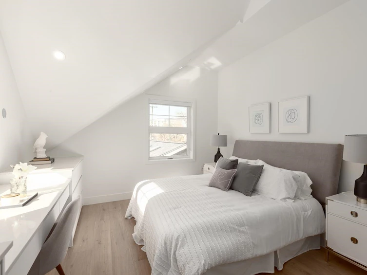 363 West 16th Avenue, Vancouver, BC, V5Y 1Z1 - 18