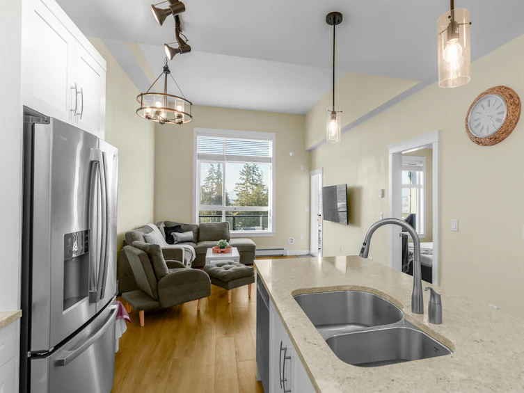 612-11077 Ravine, Surrey, BC, V3T 0R7 - 9