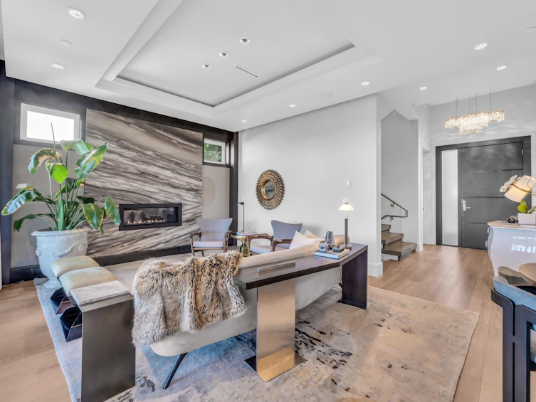 2384 Nelson Avenue, West Vancouver, BC, V7V 2R2 - 2