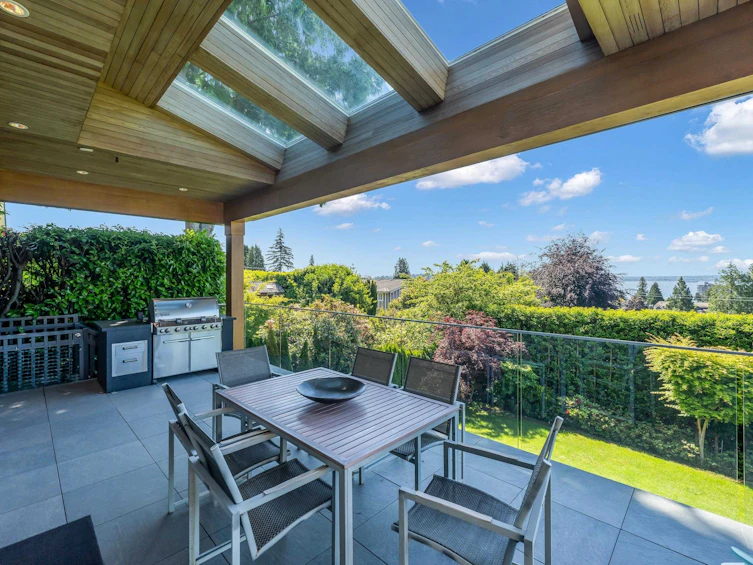 2384 Nelson Avenue, West Vancouver, BC, V7V 2R2 - 11
