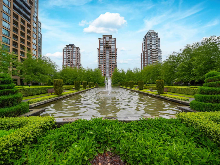 806-7368 Sandborne Avenue, Burnaby, BC, V3N 5C5 - 3