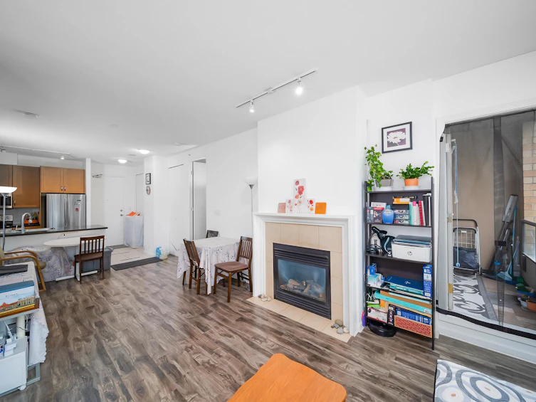806-7368 Sandborne Avenue, Burnaby, BC, V3N 5C5 - 10