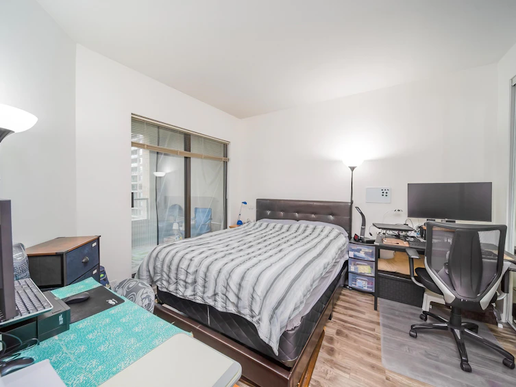 806-7368 Sandborne Avenue, Burnaby, BC, V3N 5C5 - 16