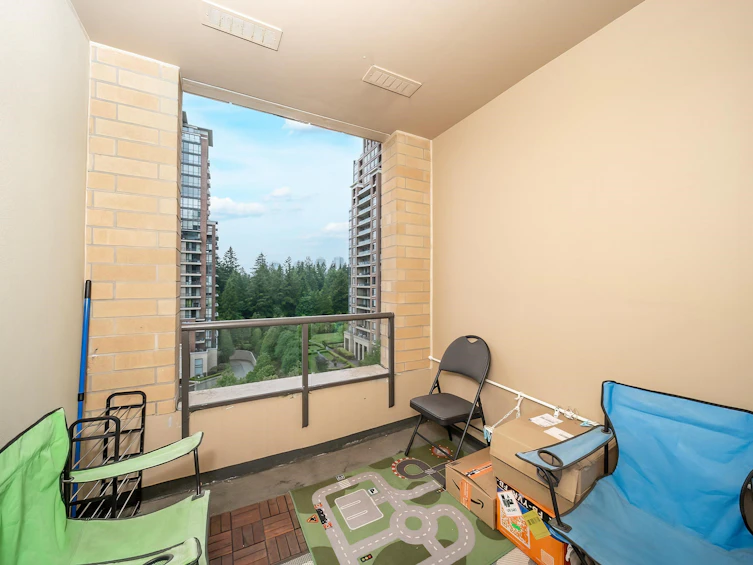 806-7368 Sandborne Avenue, Burnaby, BC, V3N 5C5 - 25