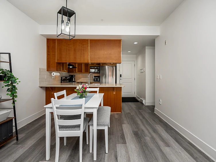 306-15392 16a Avenue, Surrey, BC, V4A 1S9 - 3