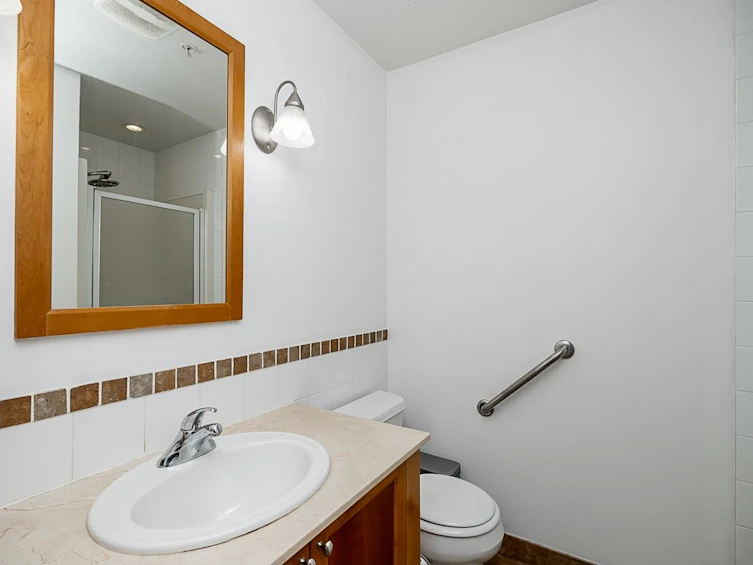 306-15392 16a Avenue, Surrey, BC, V4A 1S9 - 9