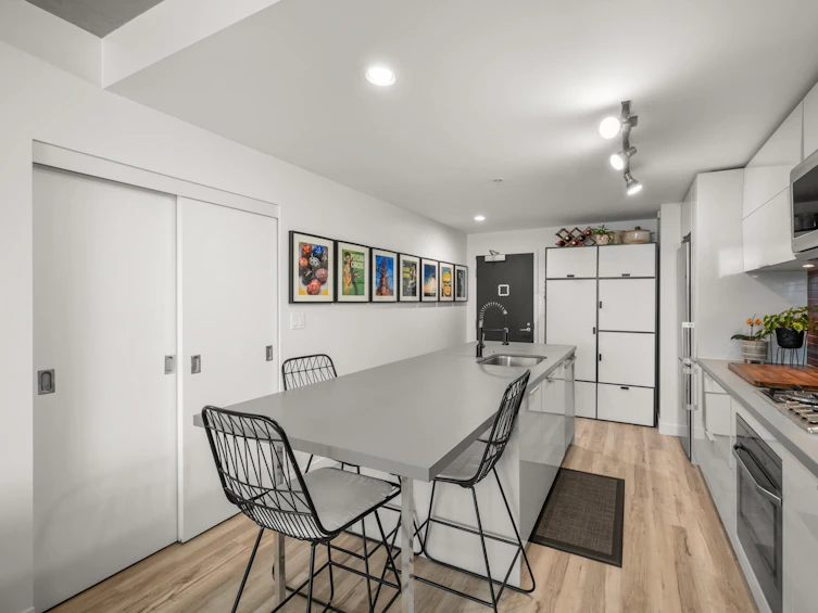 2807-108 West Cordova Street, Vancouver, BC, V6B 0G5 - 6