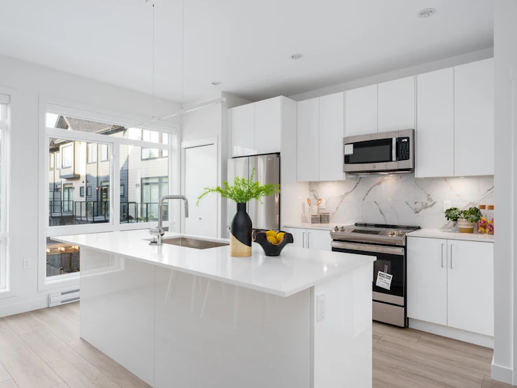 21-4337 Boundary Road, Richmond, BC, V6V 1S8 - 2