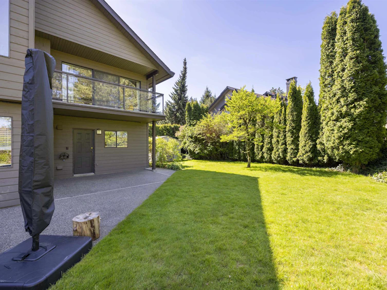 4711 Woodburn Court, West Vancouver, BC, V7S 3B3 - 8
