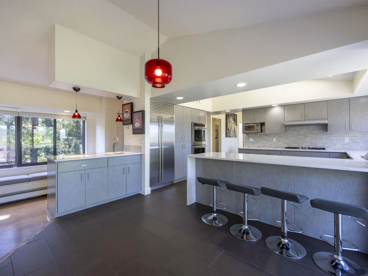 4711 Woodburn Court, West Vancouver, BC, V7S 3B3 - 24