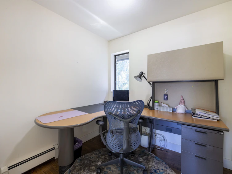 4711 Woodburn Court, West Vancouver, BC, V7S 3B3 - 37