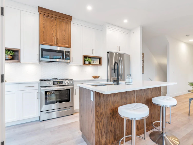 15-43998 Chilliwack Mountain Road, Chilliwack, BC, V2R 4A1 - 12