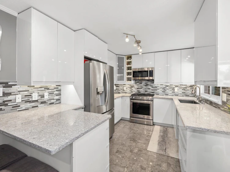 21060 118 Avenue, Maple Ridge, BC, V2X 8T3 - 7
