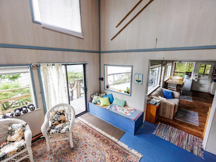 23 East Of Croker Island, North Vancouver, BC - 14