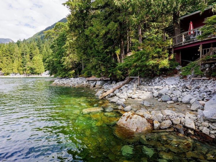 23 East Of Croker Island, North Vancouver, BC - 24