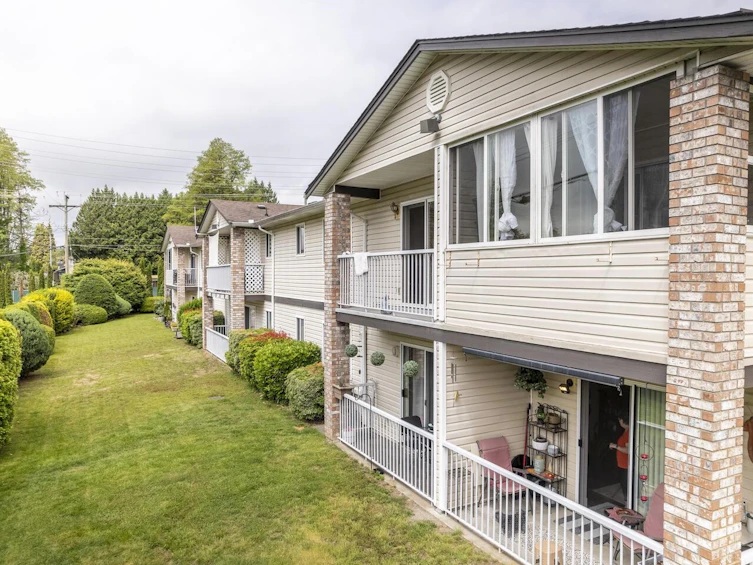 6-32821 6th Avenue, Mission, BC, V2V 6L1 - 2