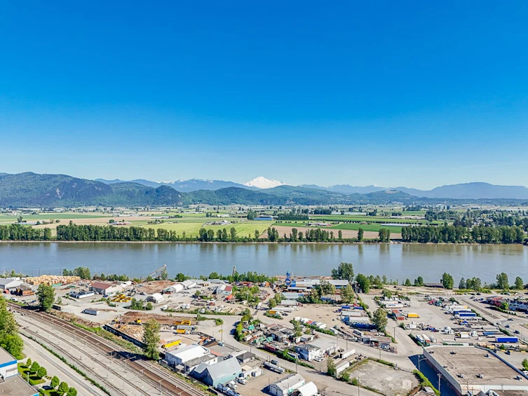 33348 3rd Avenue, Mission, BC, V2V 1P2 - 36