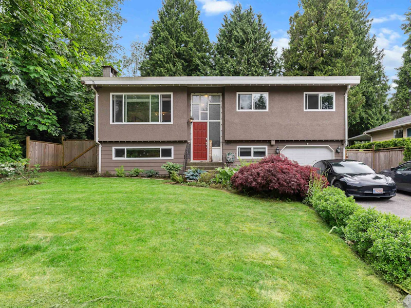 8559 Arpe Crescent, Delta BC V4C 3Y2