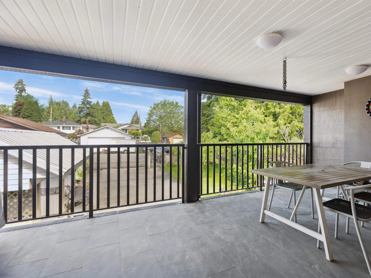 8323 12th Avenue, Burnaby, BC, V3N 2L7 - 10