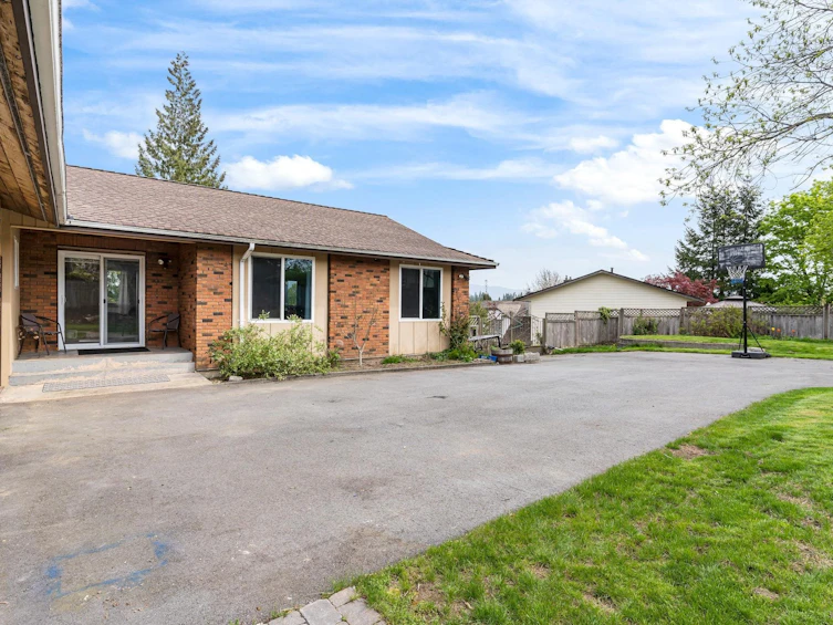 21256 93a Avenue, Langley, BC, V1M 1M5 - 6