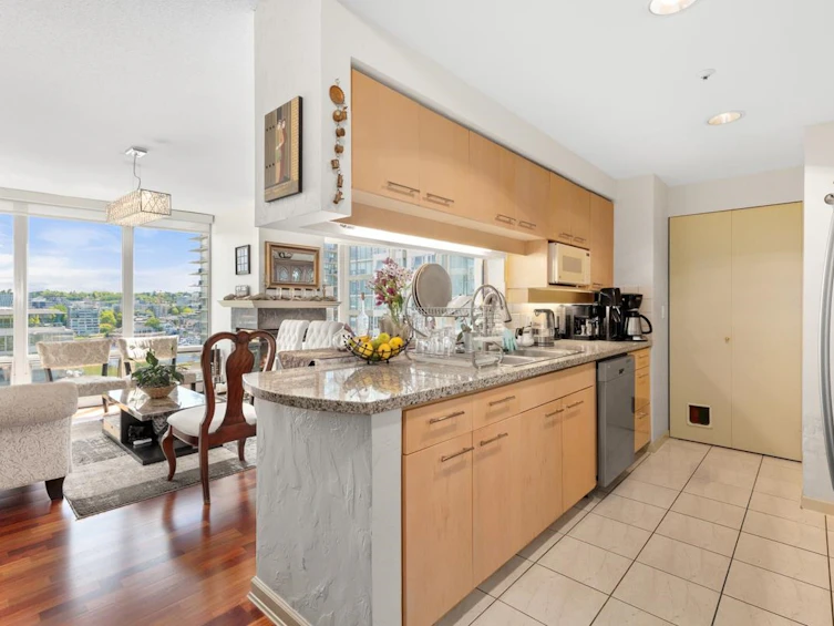 12A-139 Drake Street, Vancouver, BC, V6Z 2T8 - 5