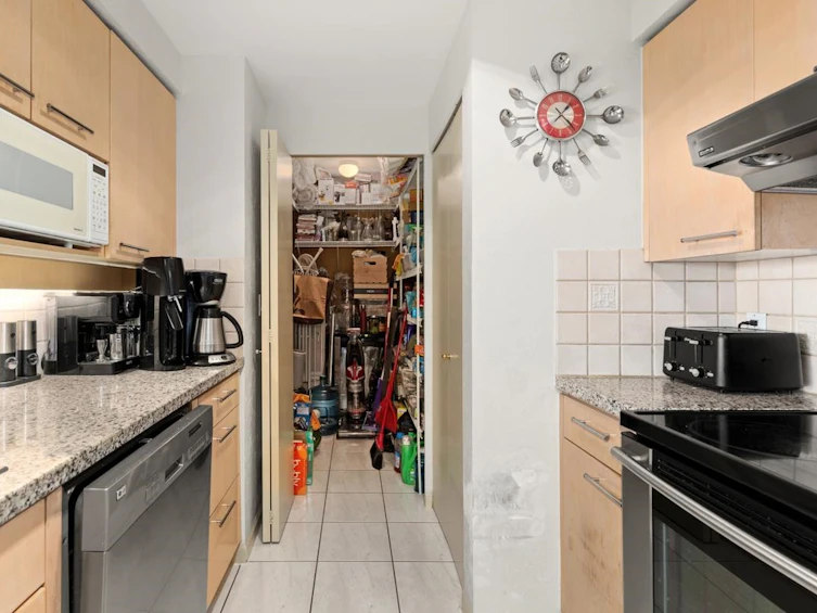12A-139 Drake Street, Vancouver, BC, V6Z 2T8 - 6