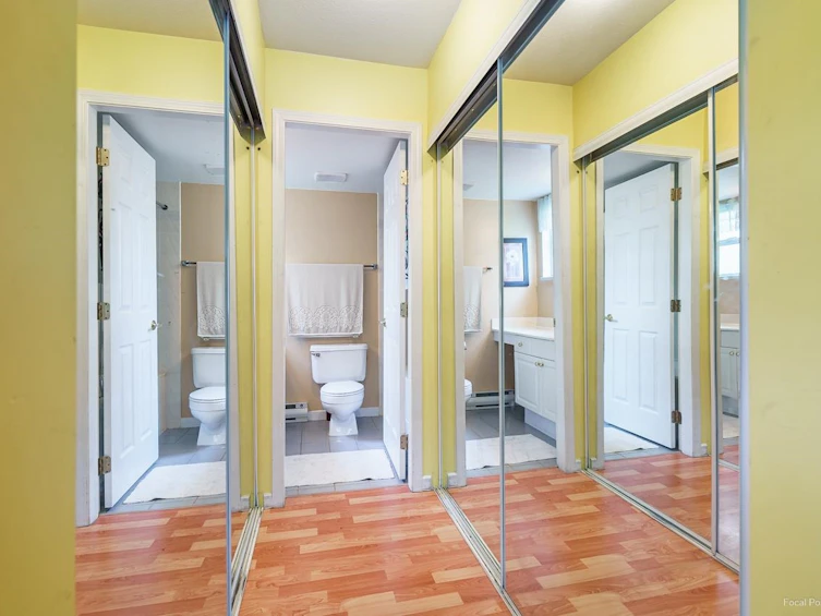 206-9767 140 Street, Surrey, BC, V3T 5S4 - 20