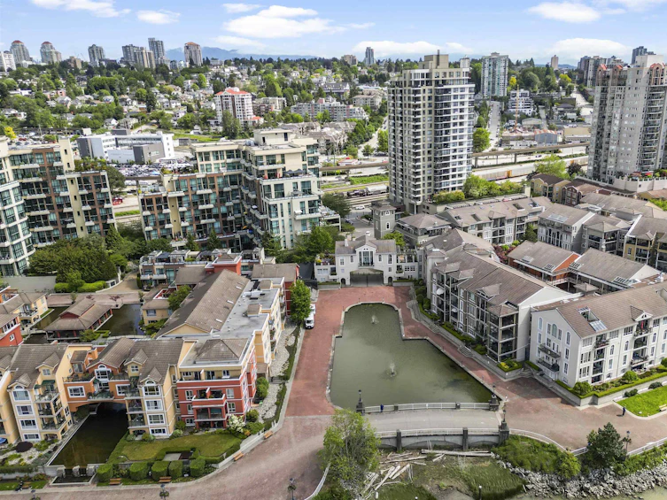 1808-1 Renaissance Square, New Westminster, BC, V3M 0B6 - 28