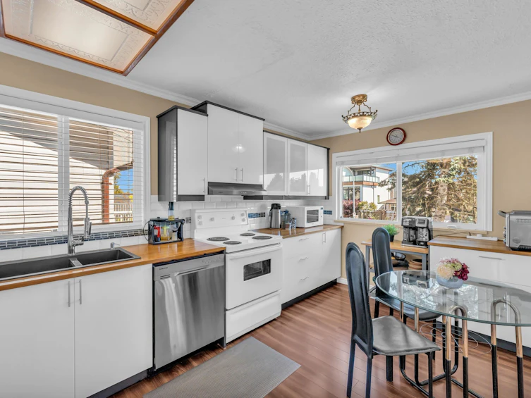 6311 Swift Avenue, Richmond, BC, V7E 4G9 - 3