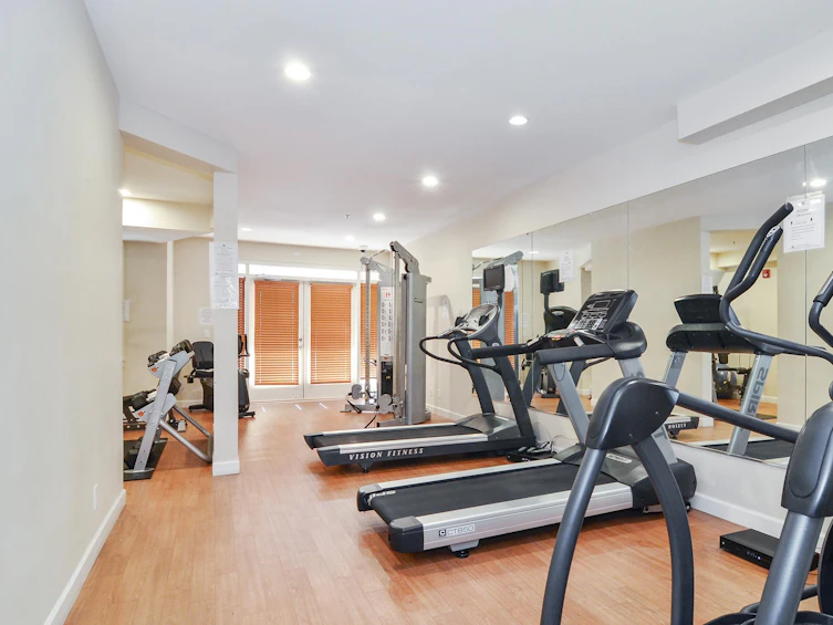212-8328 207a, Langley, BC, V2Y 0K5 - 26