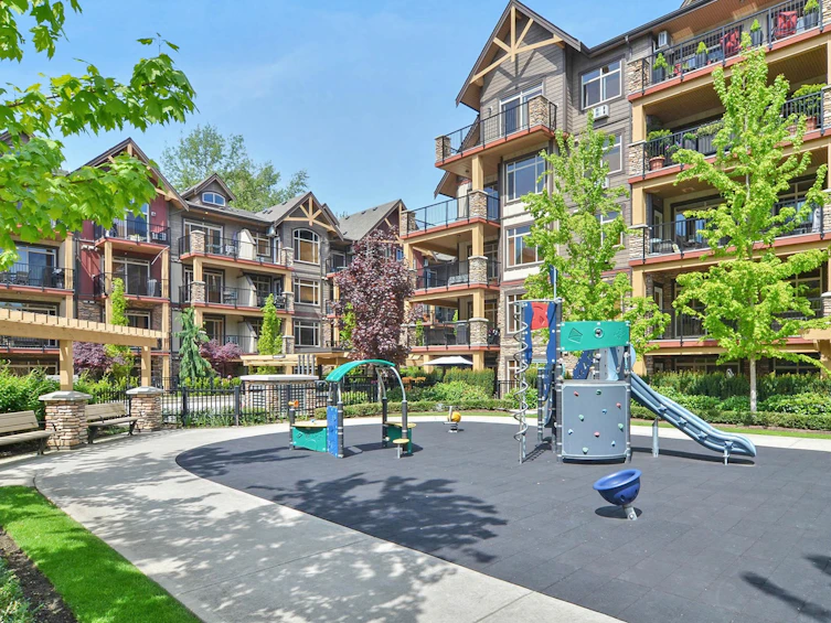 212-8328 207a, Langley, BC, V2Y 0K5 - 31