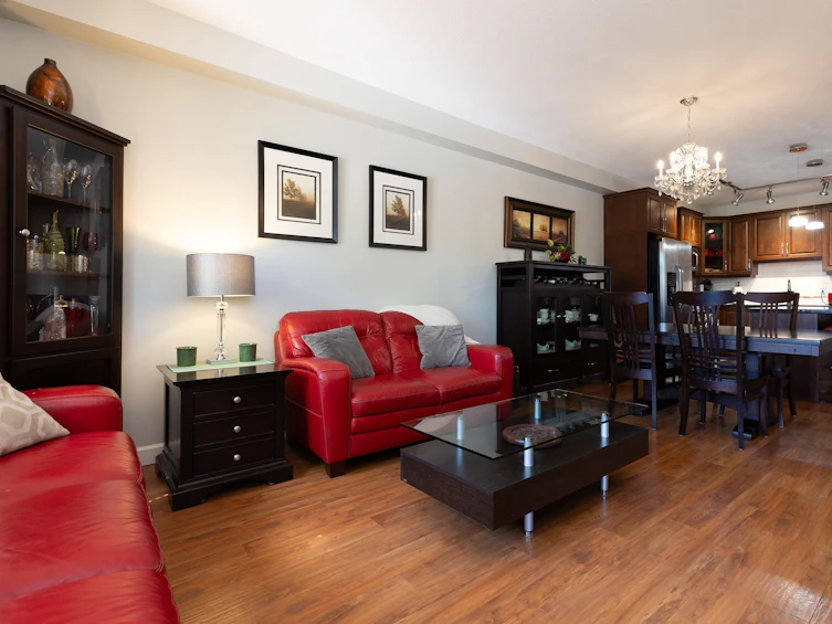 212-8328 207a, Langley, BC, V2Y 0K5 - 9