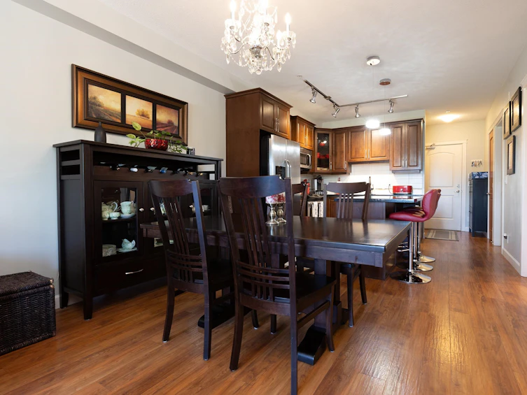 212-8328 207a, Langley, BC, V2Y 0K5 - 10