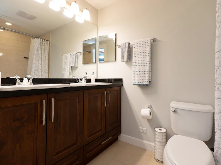 212-8328 207a, Langley, BC, V2Y 0K5 - 16